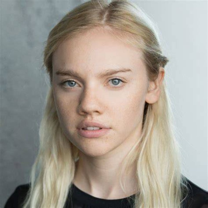 Aine Rose Daly (Actress) Wiki, Biography, Age, Height, Weight, Boyfriend, Net Worth, Family, Facts