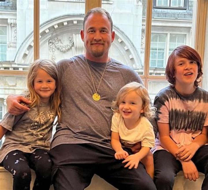 Alanis Morissette Children Ages And Family Members