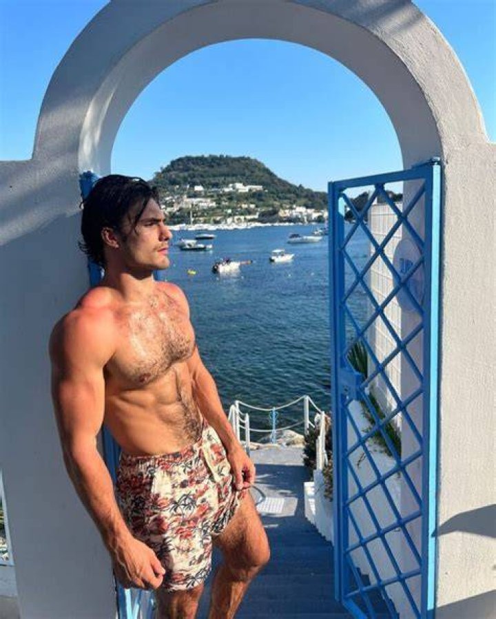 Andrés Guardado Height, Weight, Net Worth, Age, Birthday, Wikipedia, Who, Instagram, Biography