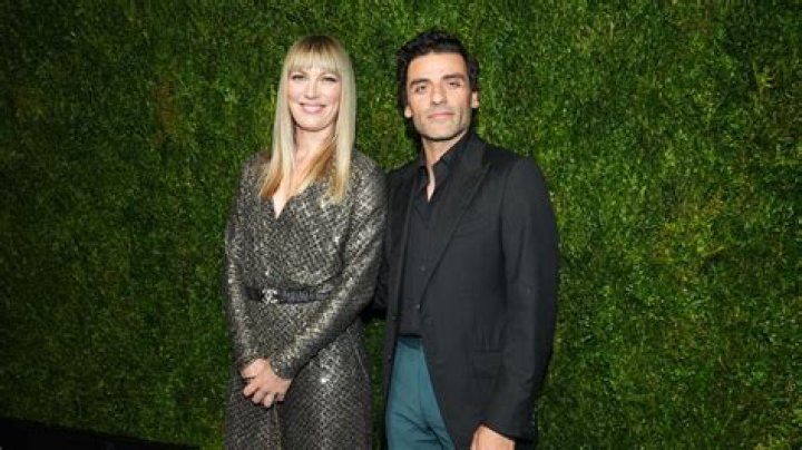 Are Oscar Isaac & Elvira Lind Still Together? Explore More On Oscar Isaac New Girlfriend