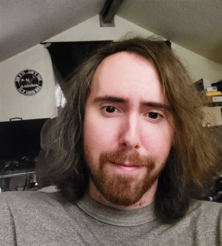 Asmongold Height, Weight, Net Worth, Age, Wiki, Who, Instagram, Biography
