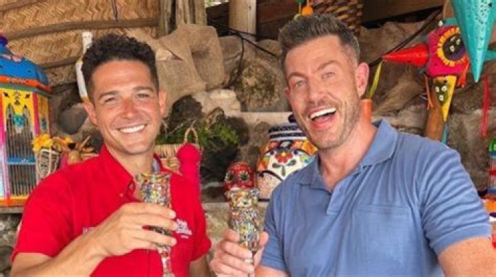 Bachelor In Paradise: Wells Adams Net Worth, Salary And Assets – How Does He Make Money?