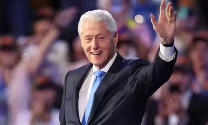 Bill Clinton Height, Weight, Net Worth, Age, Birthday, Wikipedia, Who, Nationality, Biography