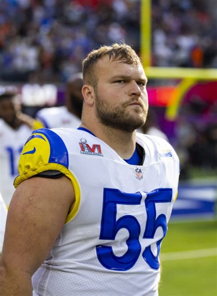 Brian Allen Rams Salary, Net Worth, Height, College, Contract, Instagram, Parents, Jersey