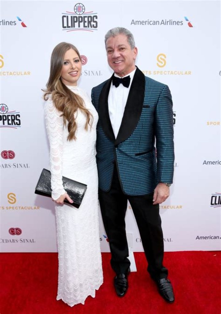Bruce Buffer’s Net Worth, Age, Height, Weight, Girlfriend, Dating, Bio-Wiki
