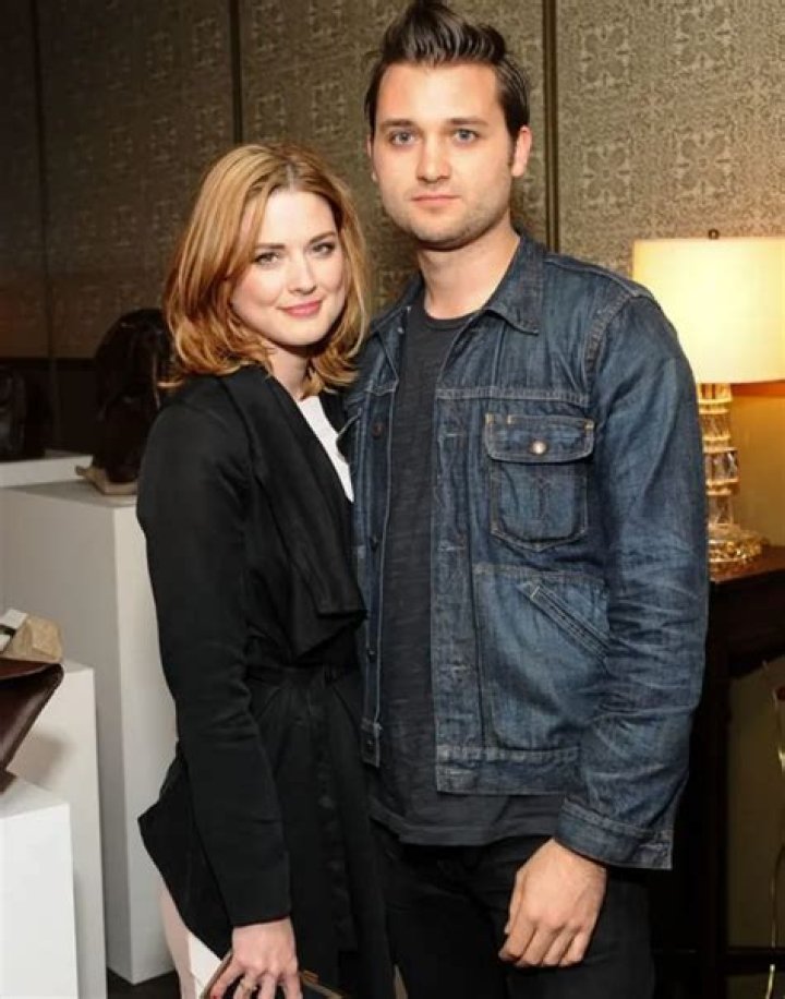 Casey Hooper Age: 10 Facts On Alexandra Breckenridge Husband