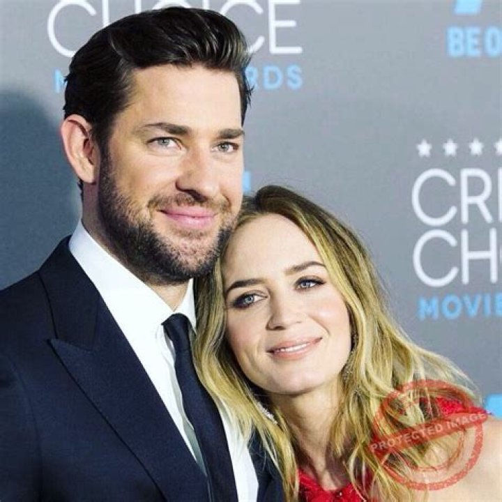 Casey Siemaszko Bio, Wiki, Age, Height, Parents, Wife, Movies, and Net Worth