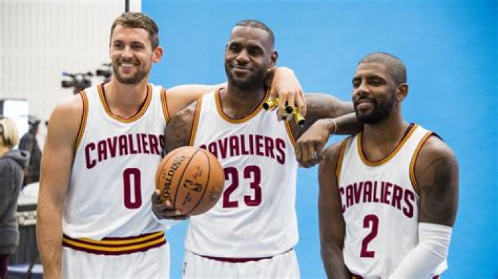 Cavaliers Center Jarrett Allen Parents Leonard Allen And Cheryl Allen Raised Two Basketball Players