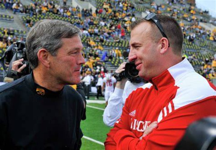 Coach Bret Bielema Age, Wikipedia, Biography, Children, Salary, Net Worth, Parents.