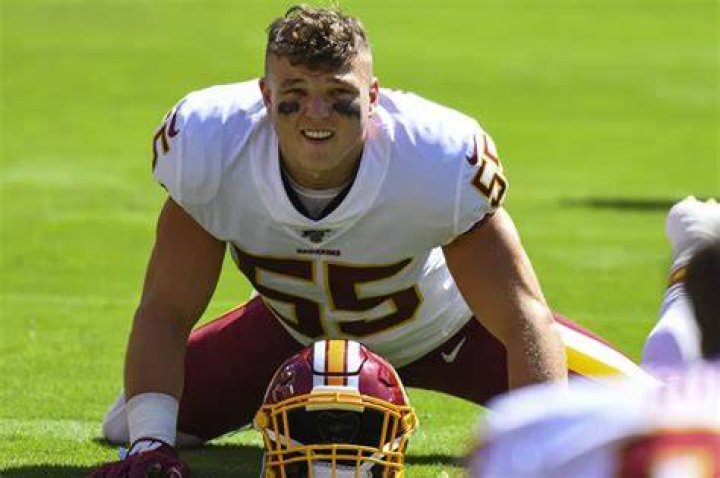 Cole Holcomb PFF, Contract, Salary, Net Worth, 40 Time, IDP, College