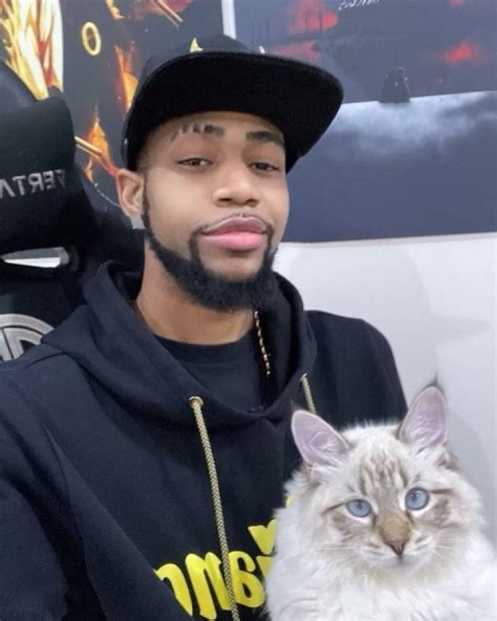 Daequan Loco’s net worth, fact, career, awards, biography & life story