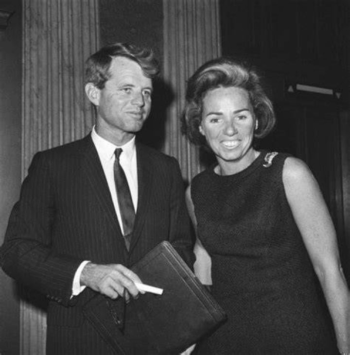 Earl Skakel Age Net Worth: How Old Is He?