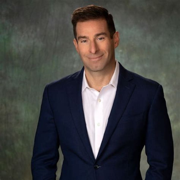 Elie Honig Wikipedia, Age, Wikipedia, BiographyNet Worth, Salary, Bio, Eyes, Parents