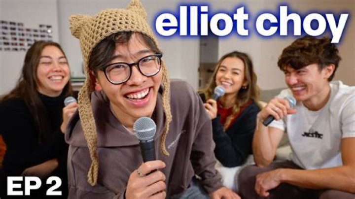 Elliot Choy Biography; Net Worth, Age, Height, Merch, Girlfriend And YouTube