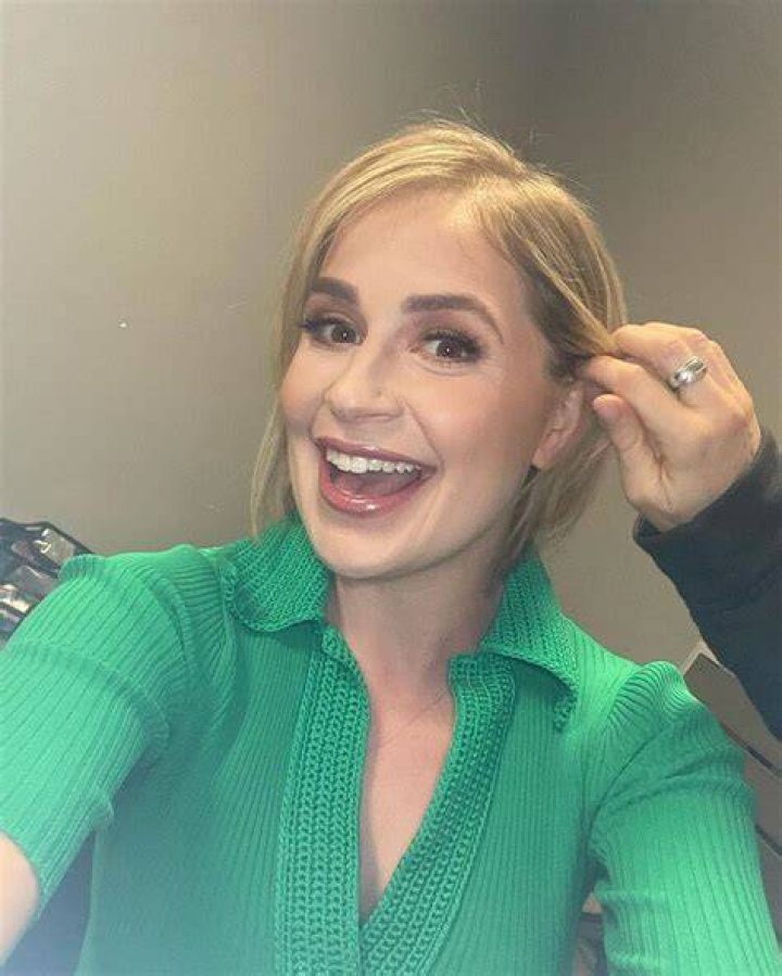 Emily Kaplan Height, Weight, Net Worth, Age, Birthday, Wikipedia, Who, Nationality, Biography