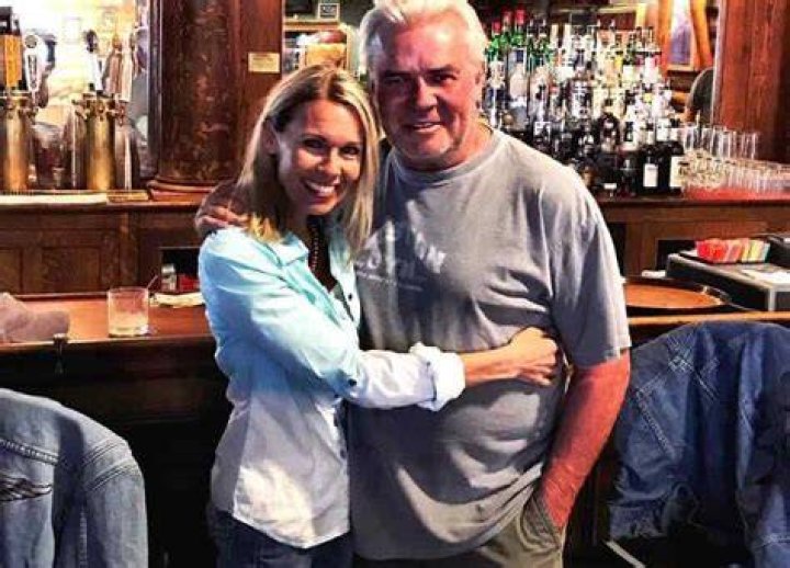 Eric Bischoff is Married to Wife: Loree Bischoff.