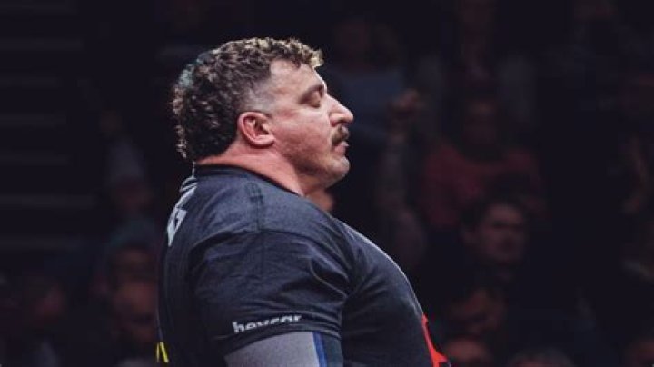 Gavin Bilton Strongman Height Weight, Which Team Did He Play Rugby For?