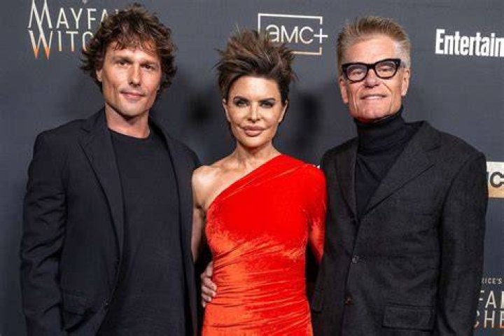 Harry Hamlin Siblings: Meet David Gray Hamlin, Louie Hamlin, Clay Francis Lindus