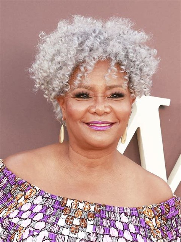 How Much Money Does Tonya Pinkins Make? Latest Tonya Pinkins Net Worth Income Salary