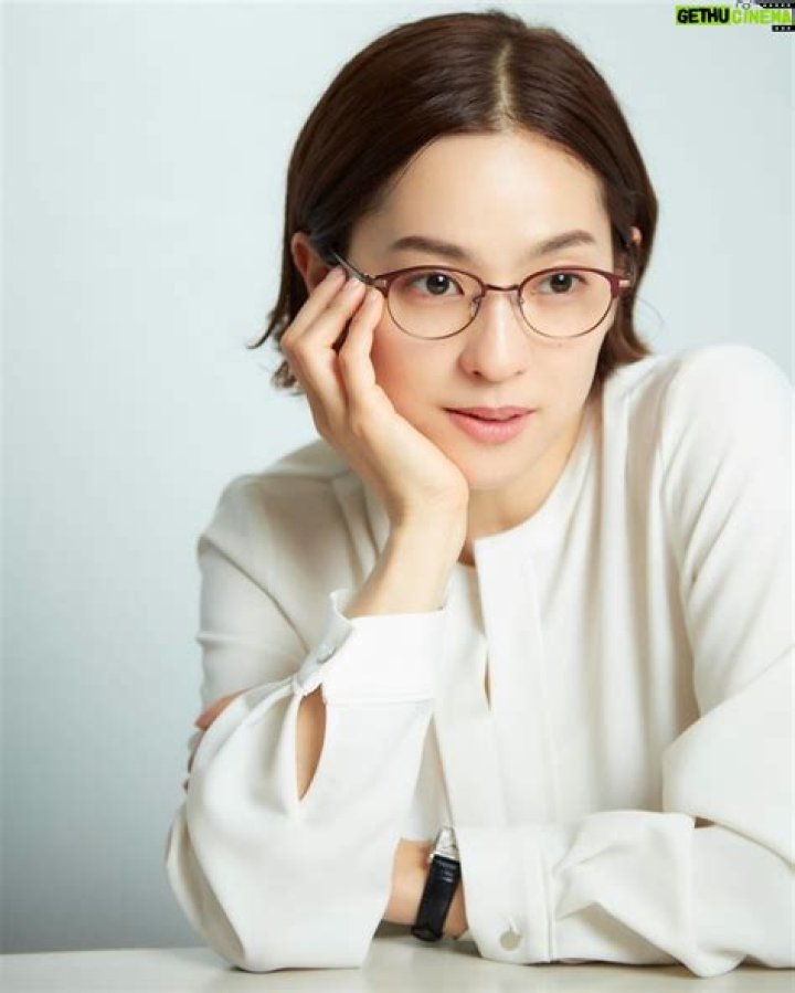 Ikumi Nakamura Wiki: Instagram, Age, Height, Married Biography Facts