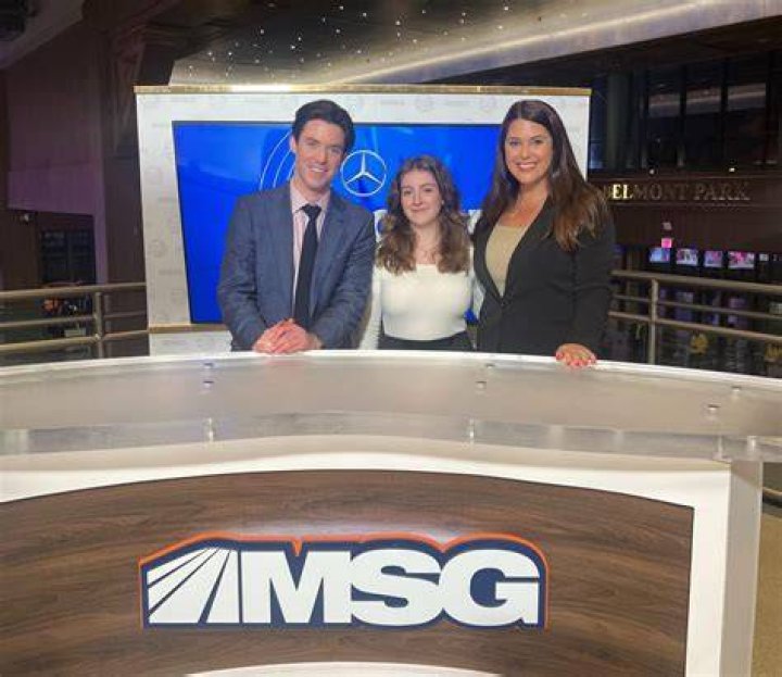 Is MSG+ Islanders Broadcast Shannon Hogan Pregnant?