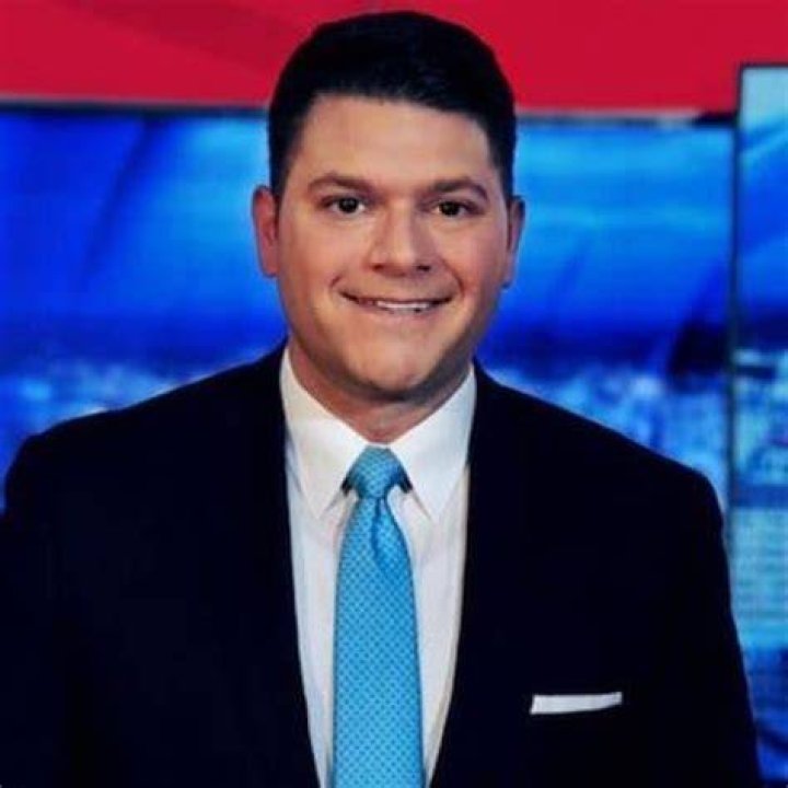 Jim Lokay Bio, Age, Height, Husband, Kids, Salary, Fox 5