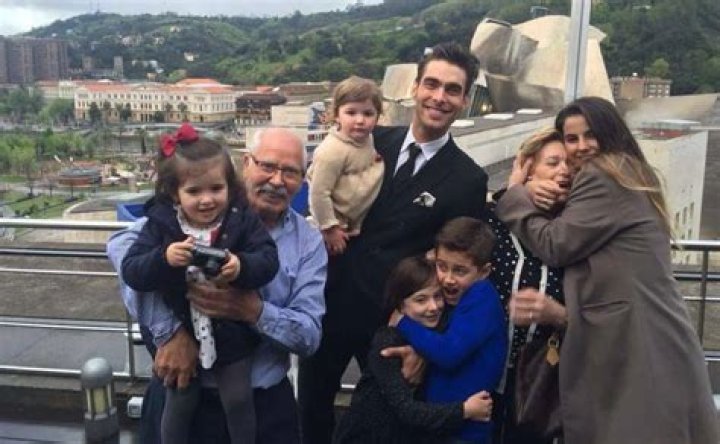 Jon Kortajarena Parents: Meet Nuria Redruello Sánchez