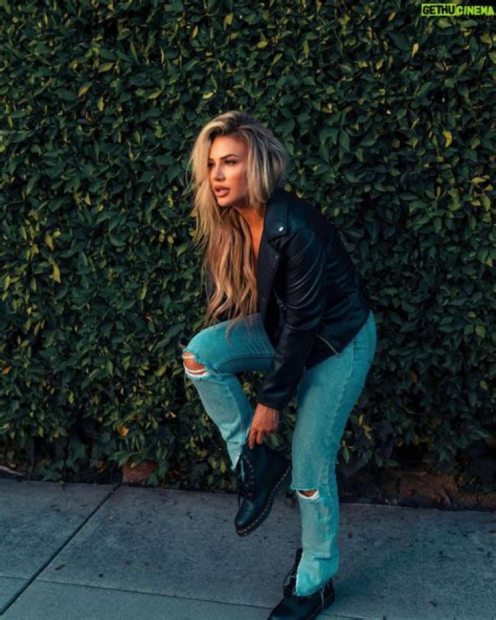 Kady Krambeer Biography , Age, Height, Instagram, Boyfriend, Net Worth