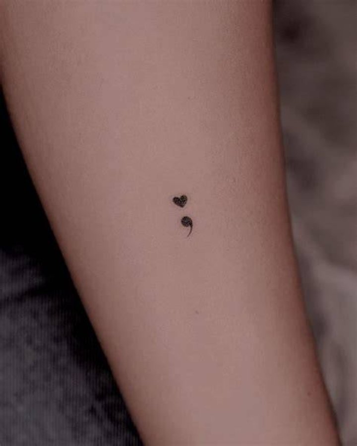 Lauren Hemp Tattoo Meaning And Design: What Happened To Her Teeth?