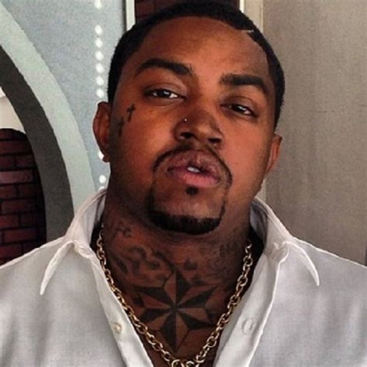 Lil Zane: dating, net worth, tattoos, smoking & body facts