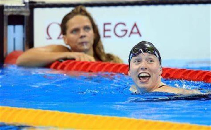 Lilly King Swimmer Girlfriend Or Partner -Is She Gay? Everything To Know