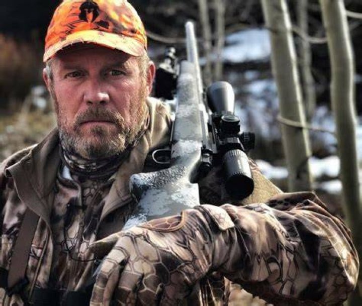 Mark Geist Wiki Biography, Age, Birthday, Wife, Family, Arm Injury, Net Worth, UCCS, Instagram