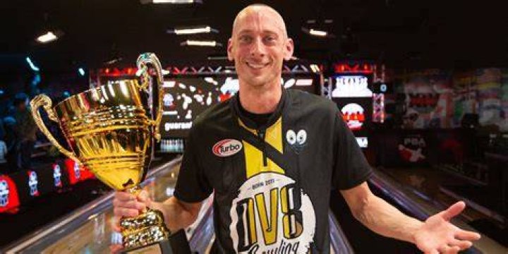 Matthew Ogle Age: How Old Is The Pro-Bowler?