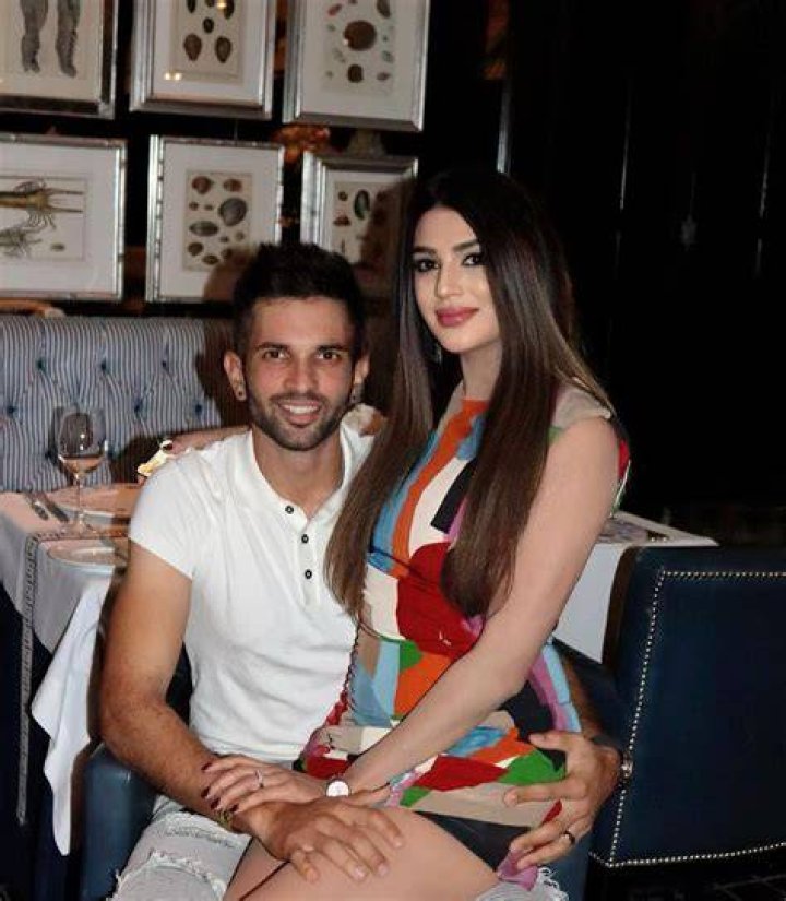 Meet Keshav Maharaj Wife Lerisha Munsamy On Instagram – Everything To Know About The Couple