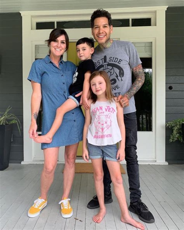 Mike Herrera: Wife, net worth, tattoos, smoking & body facts