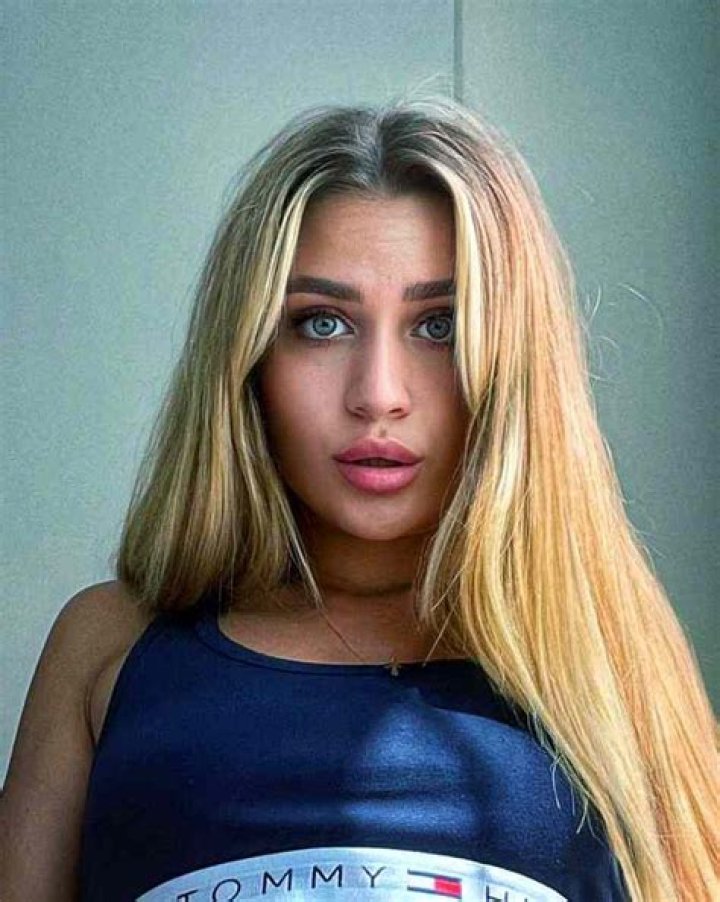 Mila Harris Height, Weight, Net Worth, Age, Birthday, Wikipedia, Who, Nationality, Biography