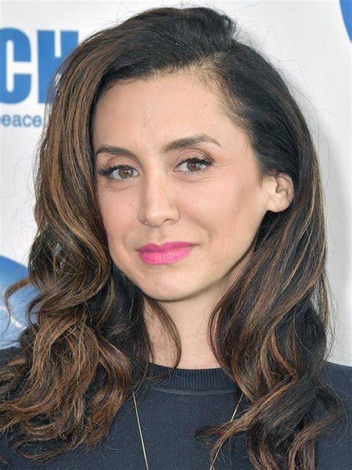 Mozhan Marnò’s biography, net worth, fact, career, awards and life story