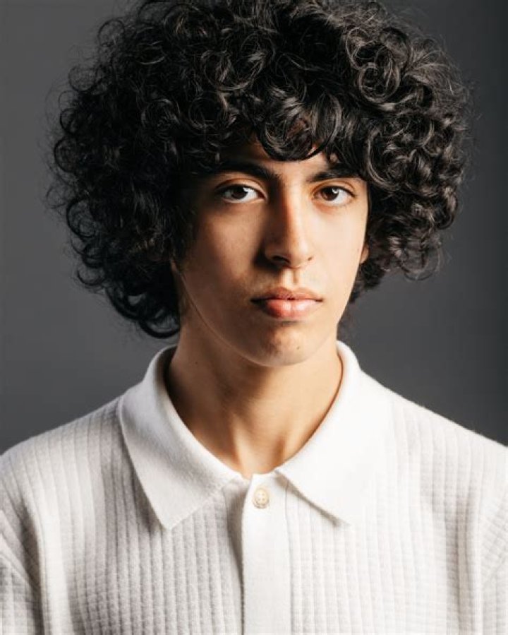 Mustafa Elzein Wikipedia, Age, Ethnicity, Nationality, Bio, Girlfriend