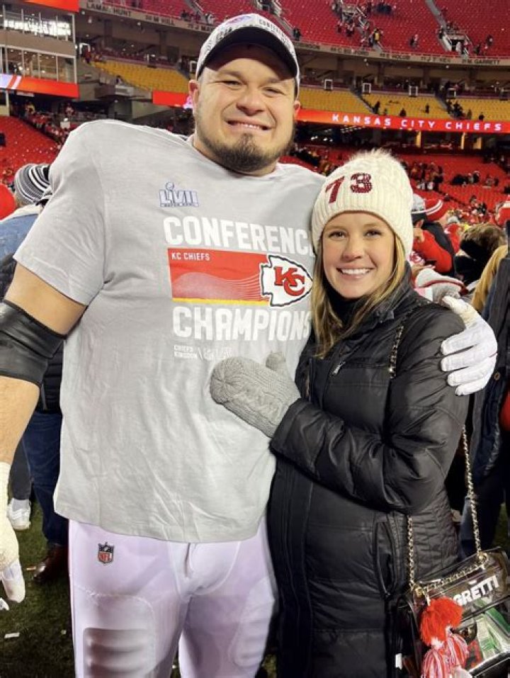 Nick Allegretti Salary, Net Worth, Jersey, PFF, Draft Profile, College, Number, Wedding