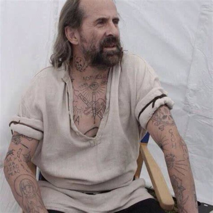 Peter Stormare: Wife, net worth, tattoos, smoking & body facts