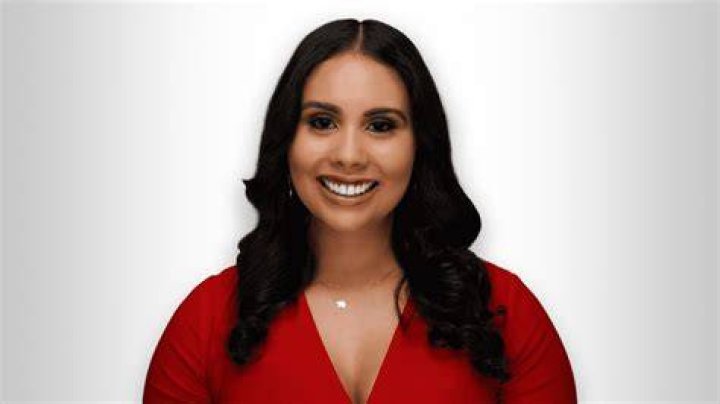 Randi Ayala Bio, Wiki, Age, Height, Spouse, CBS17, Salary and Net Worth