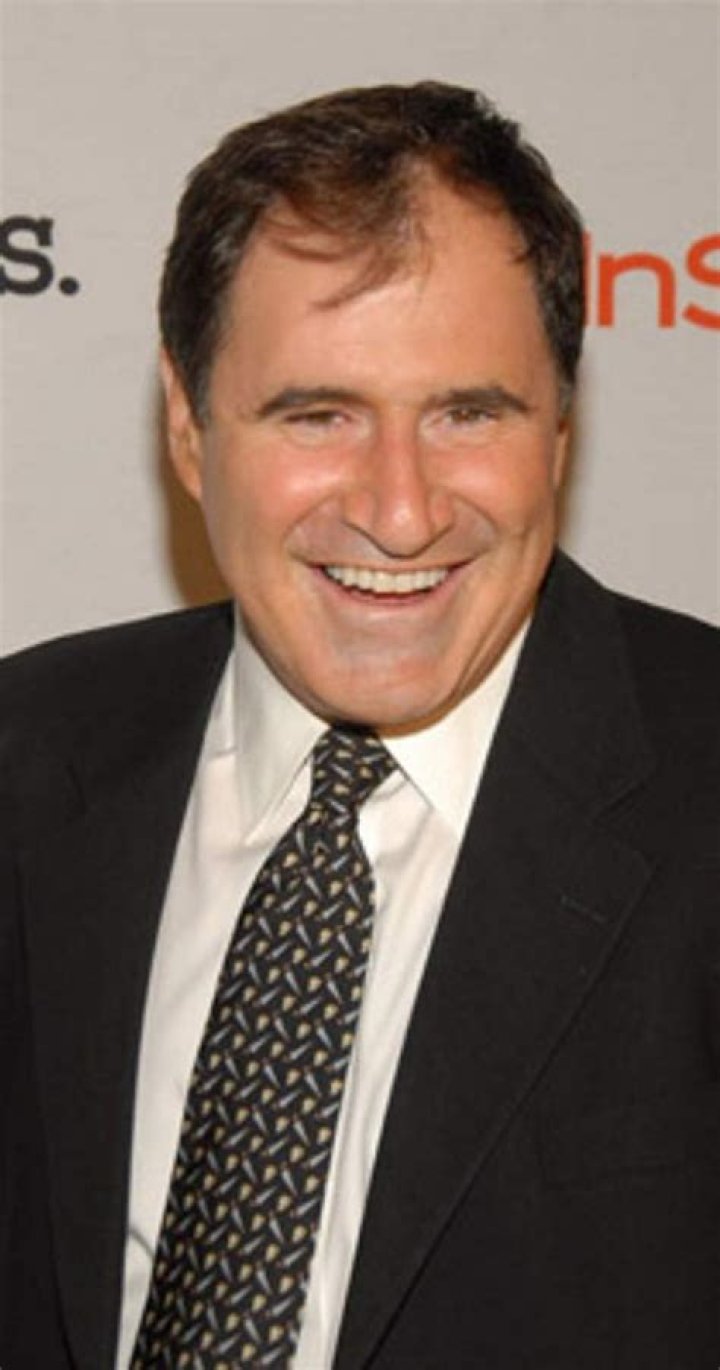 Richard Kind Bio, Wiki, Age, Height, Wife, Seinfeld,Gotham, Movies, TV shows, and Net Worth.