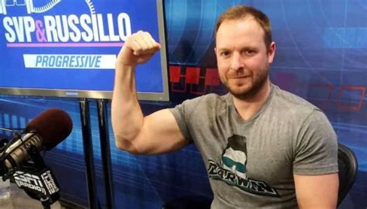 Ryen Russillo Bio, Age, Wife, Family, Height, Net Worth, Salary