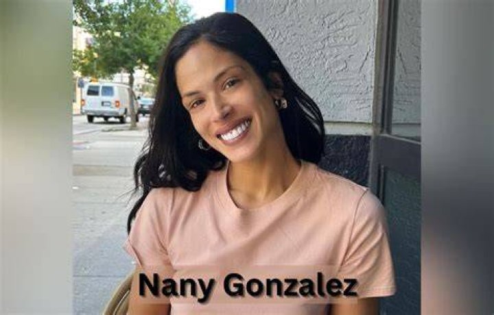 Sandra Gonzalez Age, Wiki, Biography, Wife, Children, Salary, Net Worth, Parents