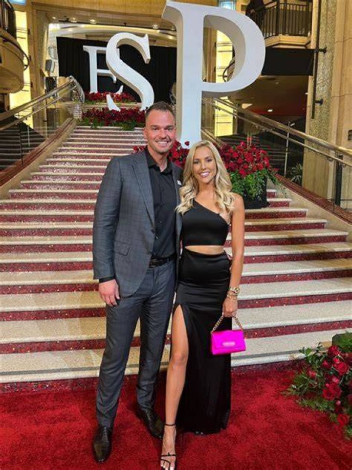 Sara Perlman, Trey Mancini Girlfriend or Wife, Age, Wiki, Biography