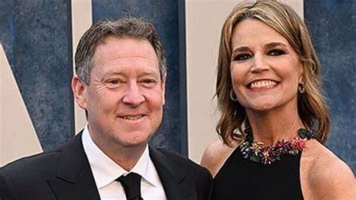 Savannah Guthrie: Husband, net worth, tattoos, smoking & body measurements