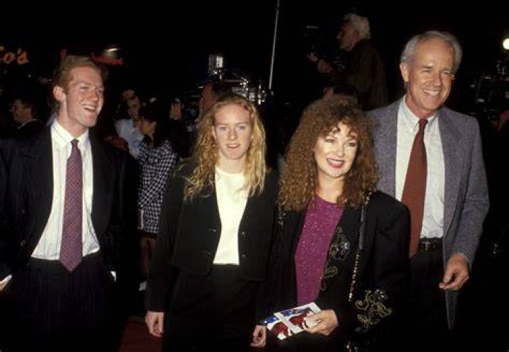 Shelley Fabares children: Does Shelley Fabares have kids?