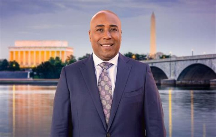 Shomari Stone NBC Net Worth: Know About His Age, Wife and Height