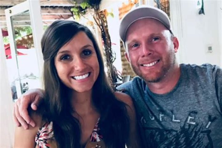 Sierra Fox Bio, Wiki, Age, Husband, WRIC, FOX 5, Salary, and Net Worth