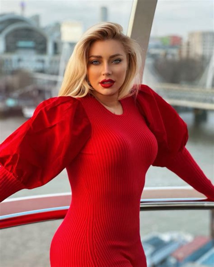 Silvia Santez Height, Weight, Net Worth, Age, Birthday, Wikipedia, Who, Nationality, Biography